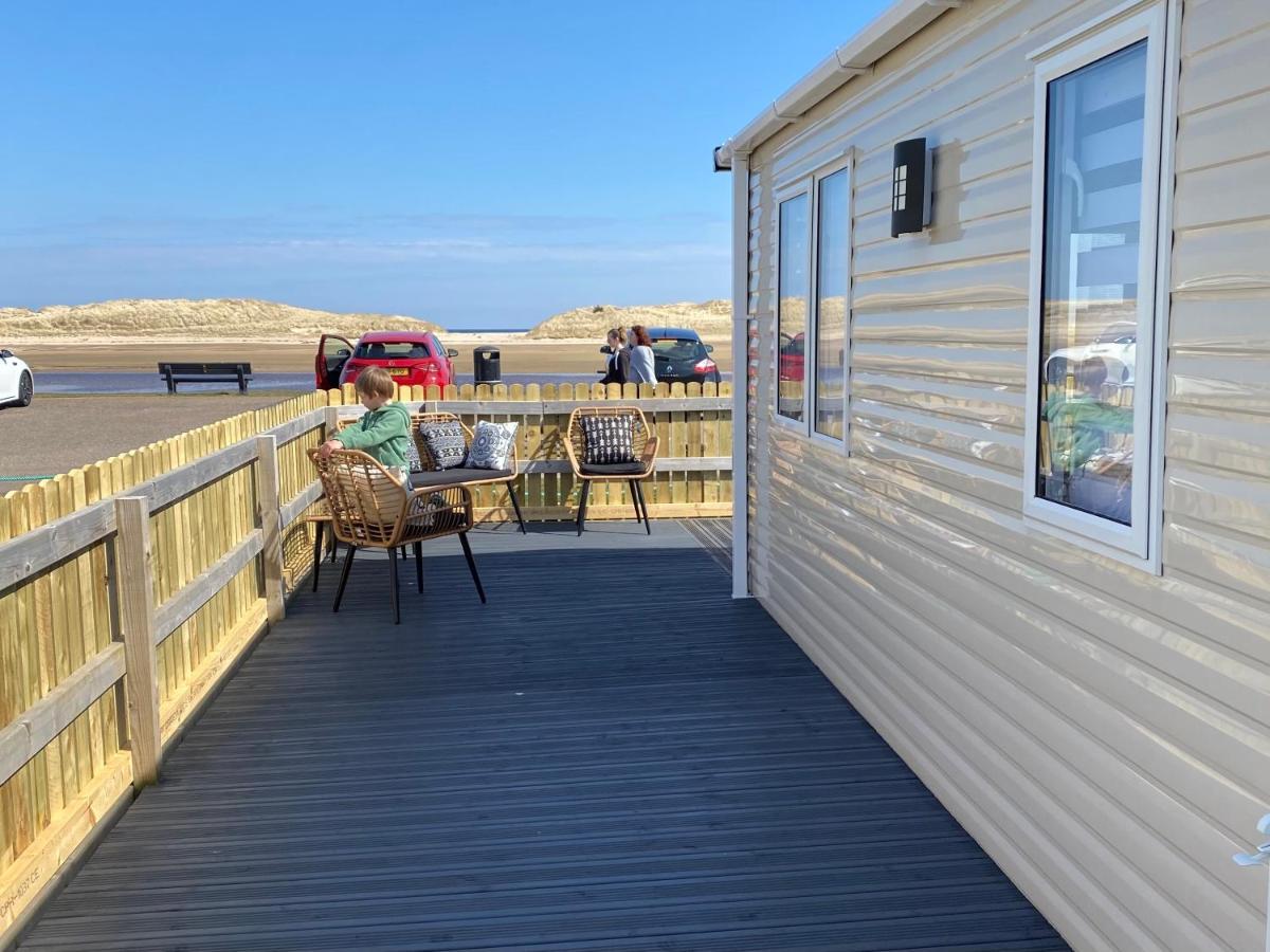Beachfront Lodge, Lossiemouth Bay Exterior foto