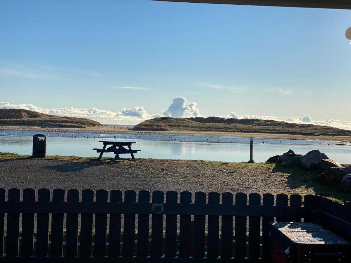 Beachfront Lodge, Lossiemouth Bay Exterior foto